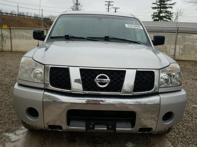 1N6BA07BX6N511141 - 2006 NISSAN TITAN XE SILVER photo 9