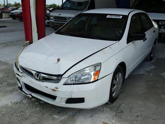 1HGCM56177A127736 - 2007 HONDA ACCORD VAL WHITE photo 2