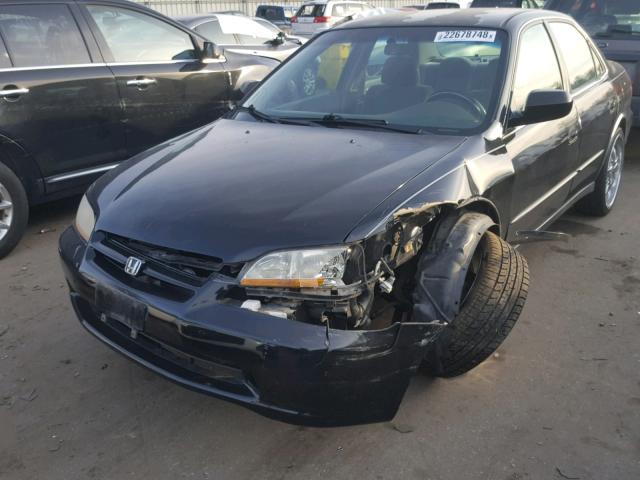 1HGCG1643YA030867 - 2000 HONDA ACCORD LX BLACK photo 9