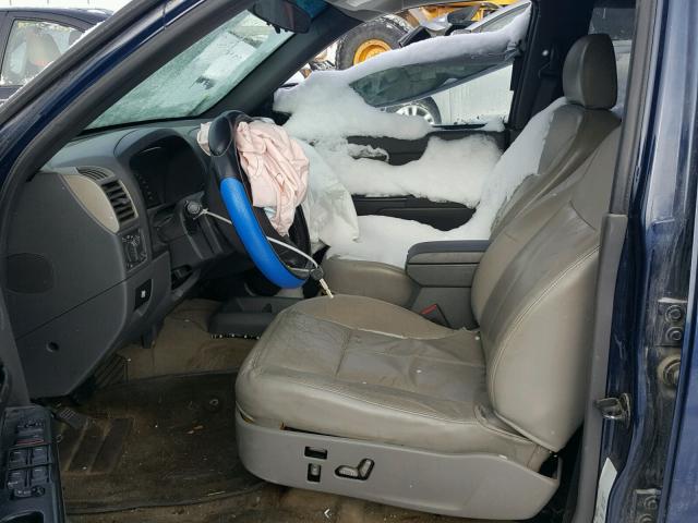 1GCDT136948100328 - 2004 CHEVROLET COLORADO BLUE photo 5