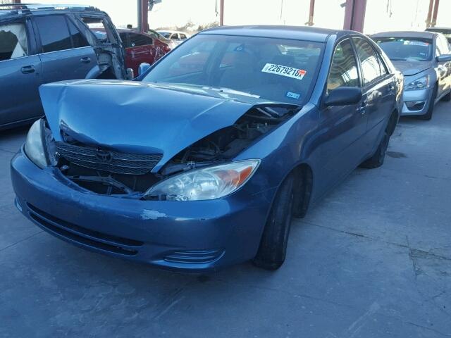 4T1BE30K64U885232 - 2004 TOYOTA CAMRY LE BLUE photo 2