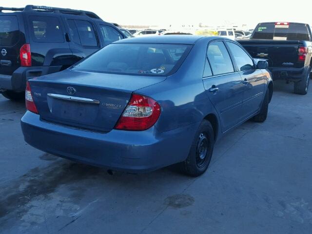 4T1BE30K64U885232 - 2004 TOYOTA CAMRY LE BLUE photo 4