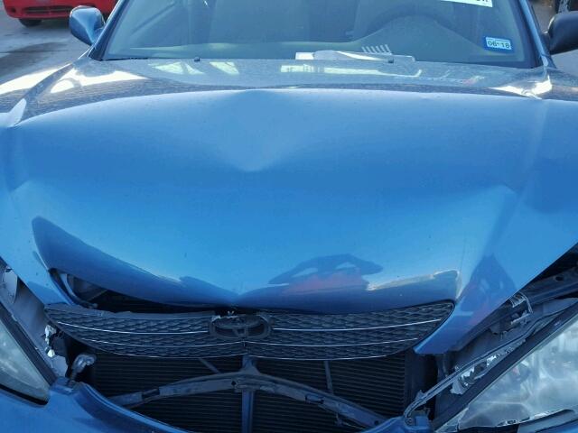 4T1BE30K64U885232 - 2004 TOYOTA CAMRY LE BLUE photo 7