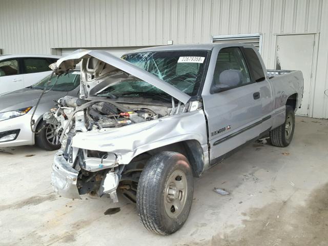 1B7HC13Y61J587091 - 2001 DODGE RAM 1500 SILVER photo 2