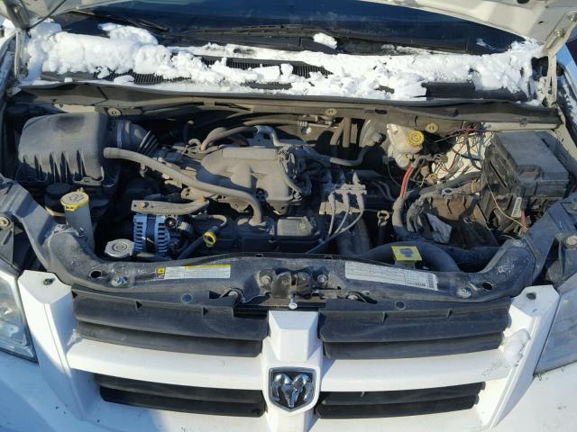 2D8HN44E49R646292 - 2009 DODGE GRAND CARA WHITE photo 7