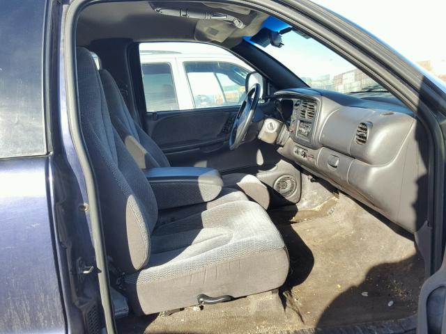 1B7GL22X0XS200693 - 1999 DODGE DAKOTA BLUE photo 5