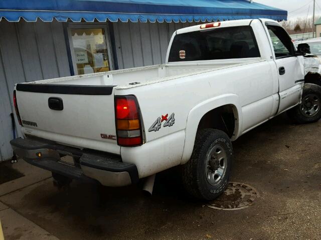 1GTHK24U67E140315 - 2007 GMC SIERRA K25 WHITE photo 4