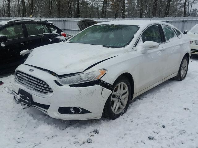 3FA6P0HD9GR322228 - 2016 FORD FUSION SE WHITE photo 2