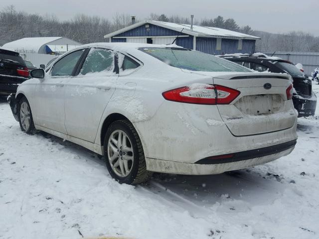 3FA6P0HD9GR322228 - 2016 FORD FUSION SE WHITE photo 3