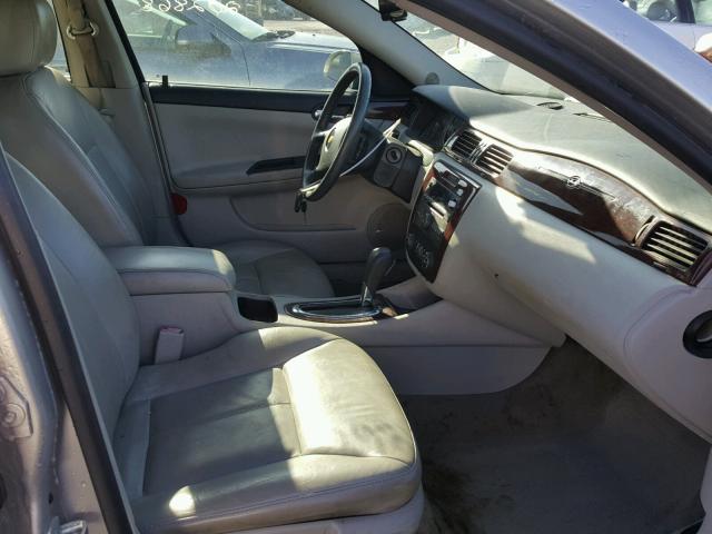 2G1WU581669312274 - 2006 CHEVROLET IMPALA LTZ SILVER photo 5