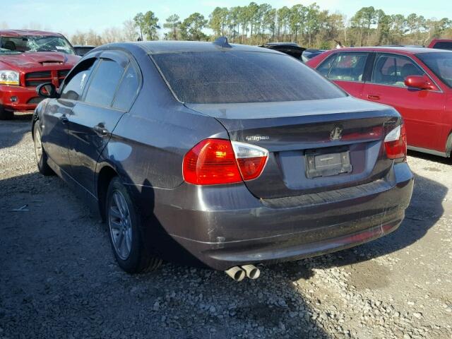 WBAVA37567NE27105 - 2007 BMW 328 I GRAY photo 3