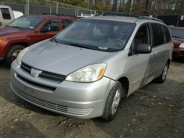 5TDZA23C84S007352 - 2004 TOYOTA SIENNA CE SILVER photo 2