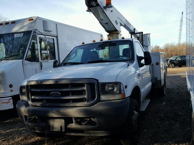 1FDXF46S14EB12307 - 2004 FORD F450 SUPER WHITE photo 2