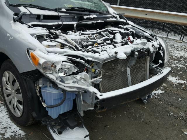 2T1BU4EE6DC950349 - 2013 TOYOTA COROLLA BA SILVER photo 9