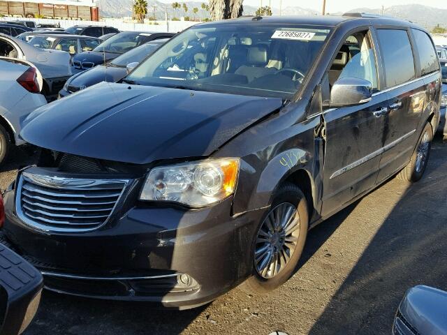 2A4RR6DG6BR800991 - 2011 CHRYSLER TOWN & COU CHARCOAL photo 2