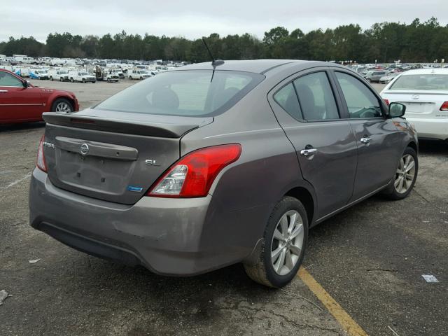 3N1CN7AP8FL952813 - 2015 NISSAN VERSA S GRAY photo 4