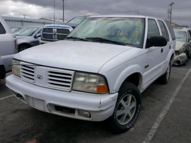 1GHDT13W0X2708143 - 1999 OLDSMOBILE BRAVADA WHITE photo 2