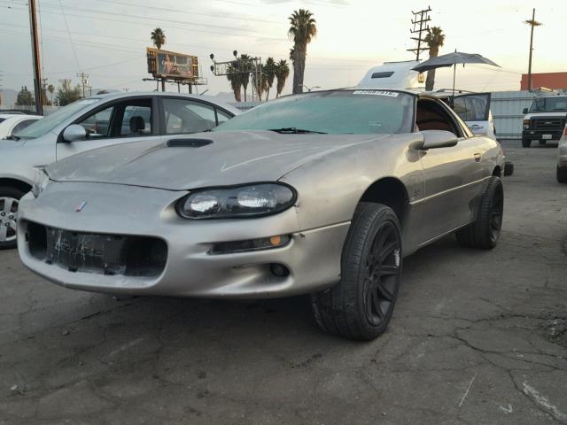 2G1FP22G812140608 - 2001 CHEVROLET CAMARO Z28 SILVER photo 2