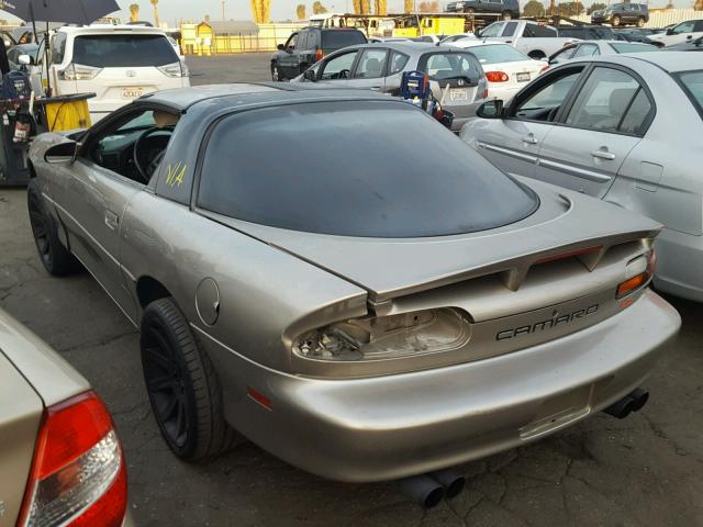 2G1FP22G812140608 - 2001 CHEVROLET CAMARO Z28 SILVER photo 3