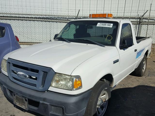 1FTYR10U26PA01538 - 2006 FORD RANGER WHITE photo 2