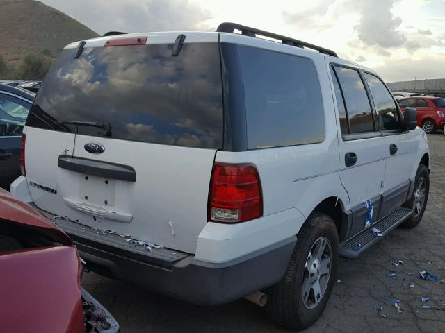 1FMPU13556LB00257 - 2006 FORD EXPEDITION WHITE photo 4