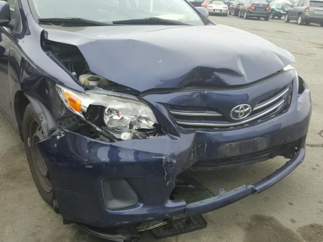 2T1BU4EE4DC012298 - 2013 TOYOTA COROLLA BA BLUE photo 9