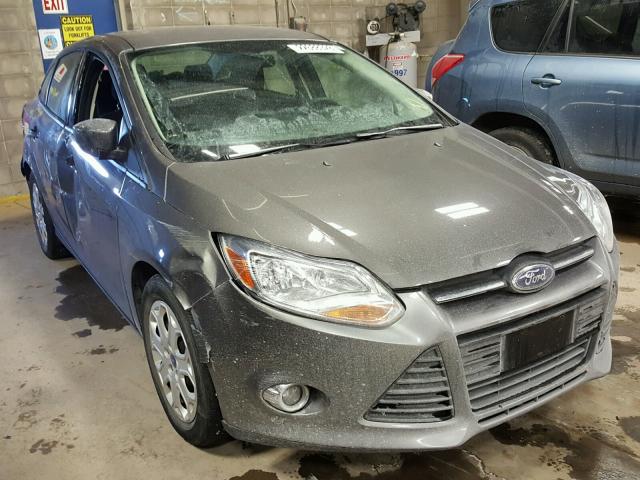 1FAHP3F23CL301850 - 2012 FORD FOCUS SE GRAY photo 1