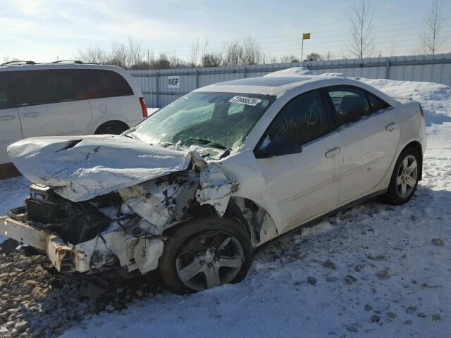 1G2ZG58N474145128 - 2007 PONTIAC G6 BASE WHITE photo 2