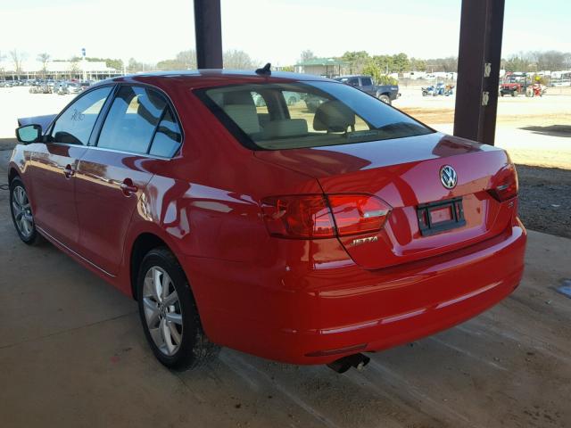 3VWD17AJ3EM316394 - 2014 VOLKSWAGEN JETTA SE RED photo 3