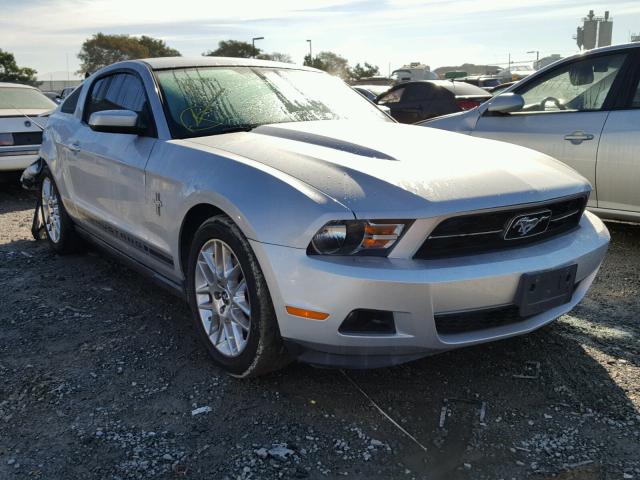 1ZVBP8AM4C5247790 - 2012 FORD MUSTANG SILVER photo 1