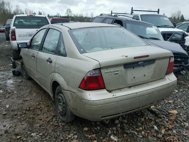 1FAHP34NX7W210916 - 2007 FORD FOCUS ZX4 TAN photo 3