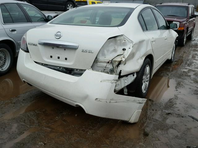 1N4AL2AP5BN428547 - 2011 NISSAN ALTIMA BAS WHITE photo 4