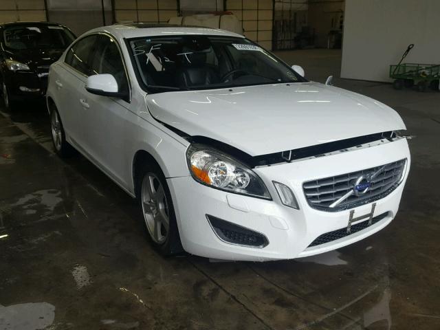 YV1612FH4D2198439 - 2013 VOLVO S60 T5 WHITE photo 1