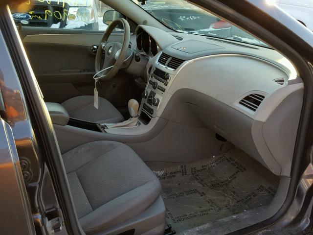 1G1ZA5E06A4125808 - 2010 CHEVROLET MALIBU LS GRAY photo 5
