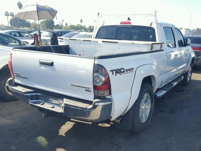 3TMKU4HN0EM039096 - 2014 TOYOTA TACOMA DOU WHITE photo 4