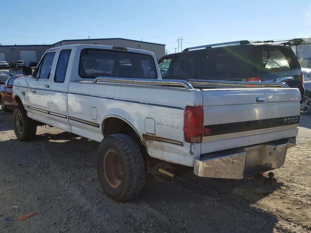 1FTHX26F9SKB92676 - 1995 FORD F250 WHITE photo 3