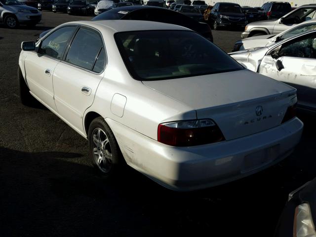 19UUA56702A049102 - 2002 ACURA 3.2TL WHITE photo 3