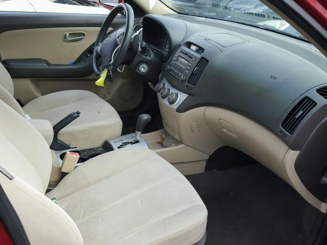 KMHDU46D88U475046 - 2008 HYUNDAI ELANTRA GL RED photo 5