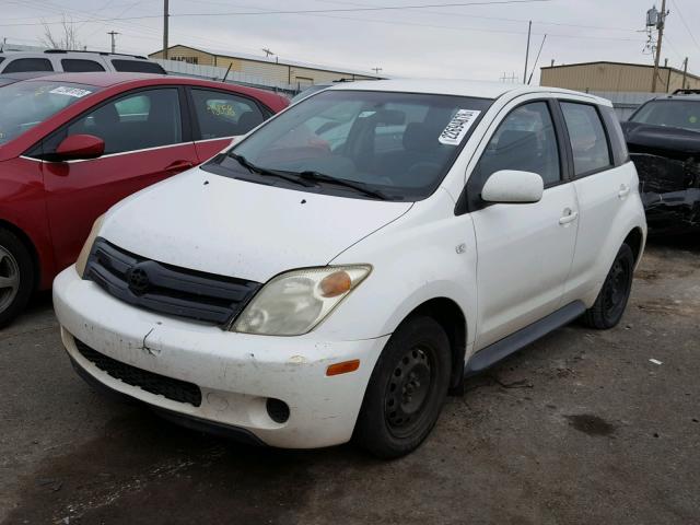 JTKKT624250128422 - 2005 TOYOTA SCION XA WHITE photo 2