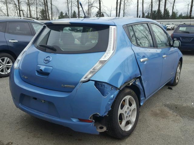 1N4AZ0CP1DC419875 - 2013 NISSAN LEAF S BLUE photo 4