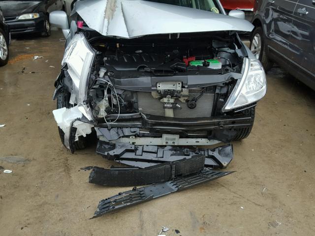 3N1BC13E29L421332 - 2009 NISSAN VERSA S GRAY photo 9