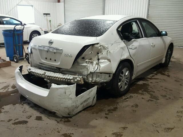 1N4AL2AP8BN509848 - 2011 NISSAN ALTIMA BAS WHITE photo 4