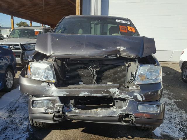 1FTPW14545KE76966 - 2005 FORD F150 SUPER SILVER photo 9