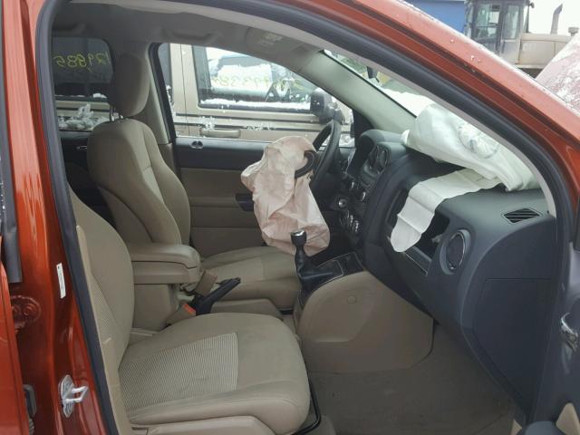 1C4NJDBB4CD616029 - 2012 JEEP COMPASS SP ORANGE photo 5