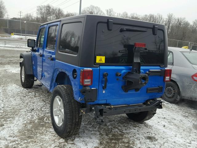 1C4BJWDG3GL273586 - 2016 JEEP WRANGLER U BLUE photo 3