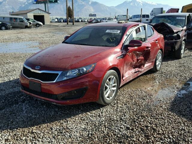 KNAGM4A73B5062694 - 2011 KIA OPTIMA LX MAROON photo 2