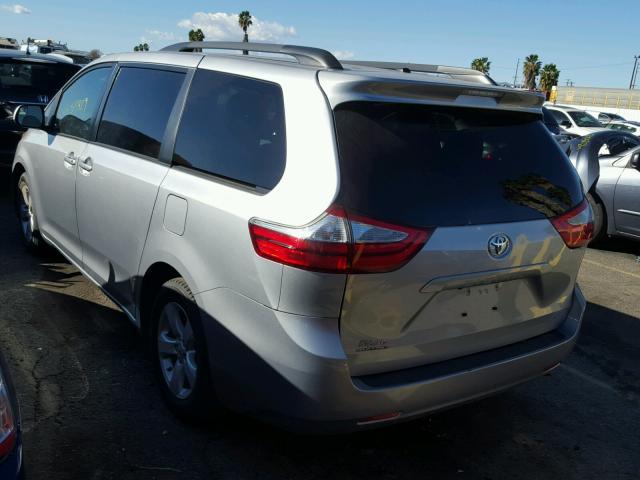 5TDKK3DC3FS652349 - 2015 TOYOTA SIENNA LE SILVER photo 3