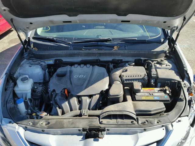 5NPEB4AC8CH380115 - 2012 HYUNDAI SONATA GLS SILVER photo 7