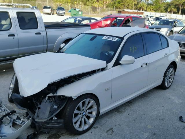 WBAPH7C54BE851101 - 2011 BMW 328 I WHITE photo 2