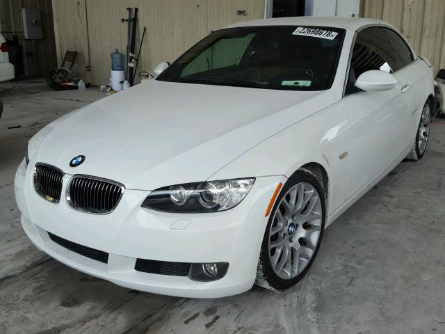 WBAWL135X8PX22848 - 2008 BMW 328 I WHITE photo 2